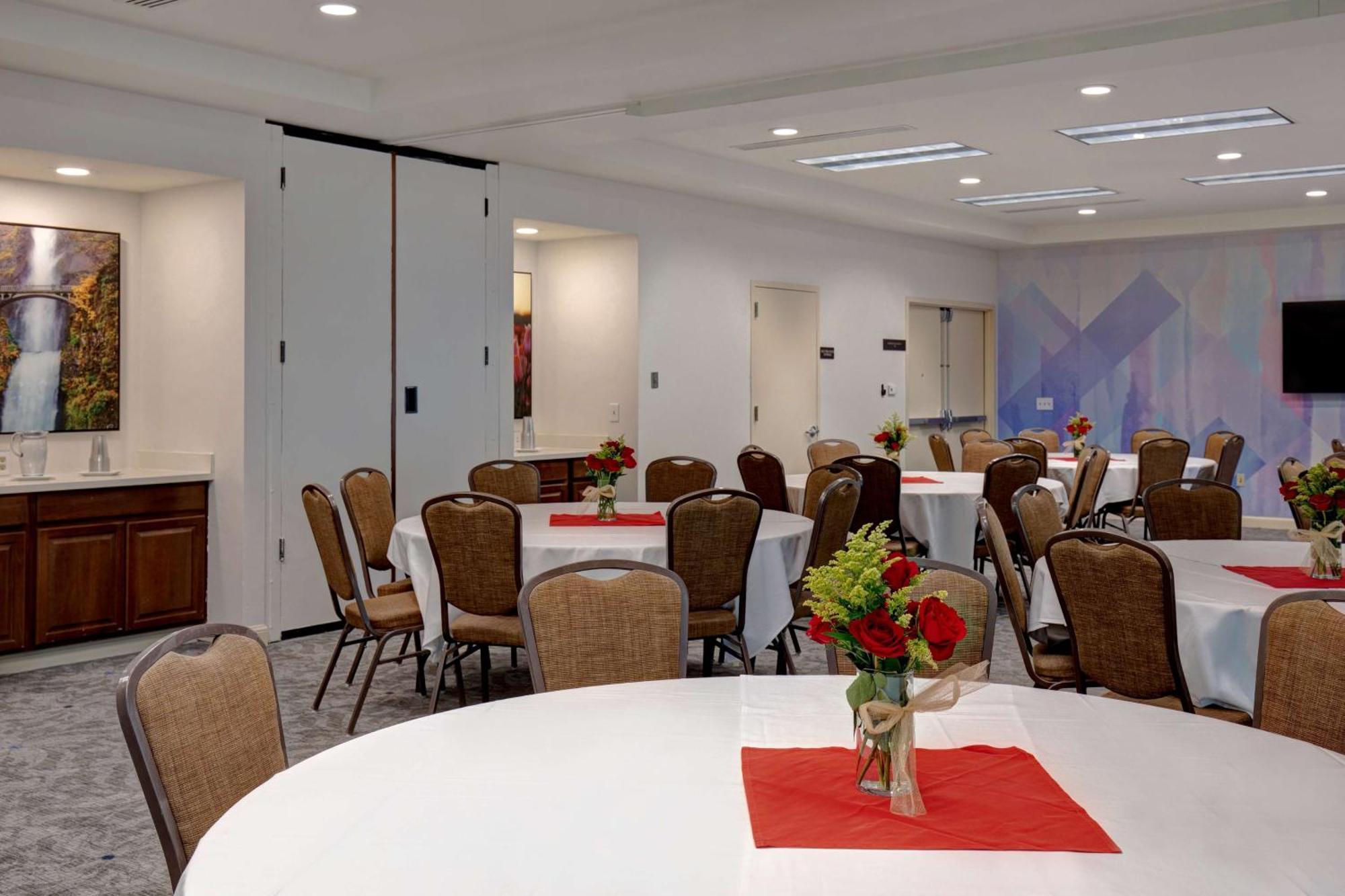 Hilton Garden Inn Portland/Beaverton Ngoại thất bức ảnh
