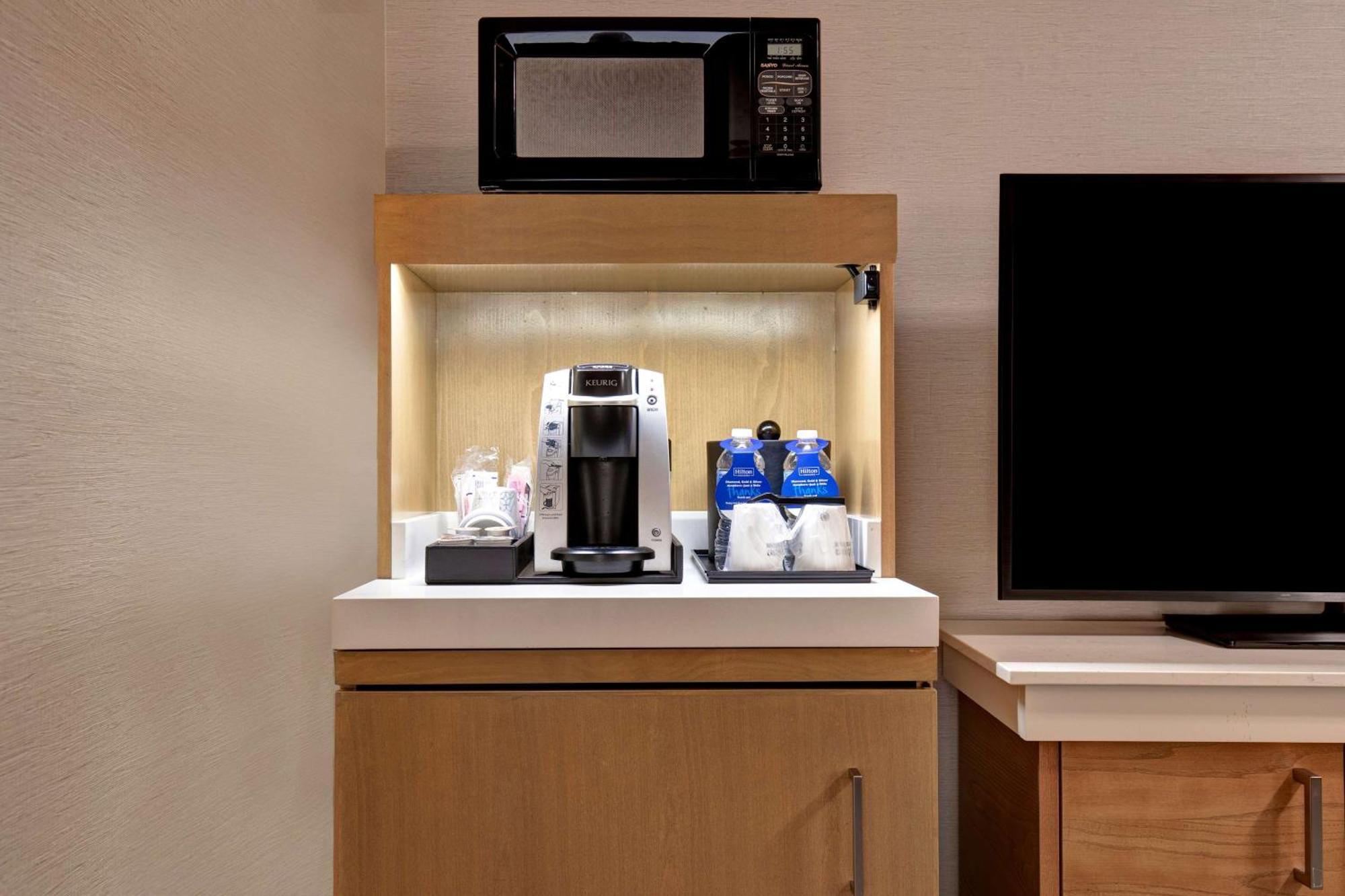 Hilton Garden Inn Portland/Beaverton Ngoại thất bức ảnh