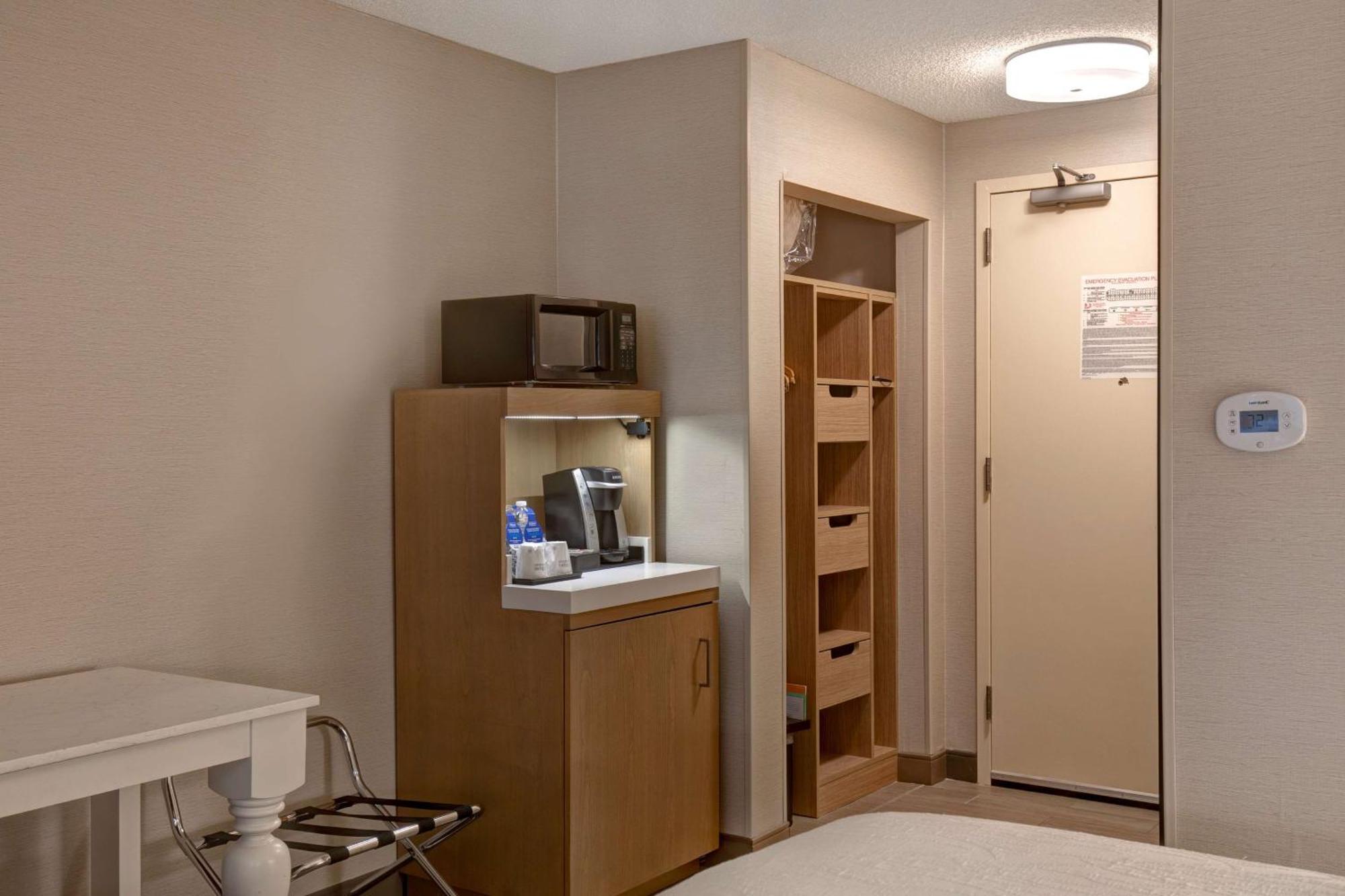 Hilton Garden Inn Portland/Beaverton Ngoại thất bức ảnh