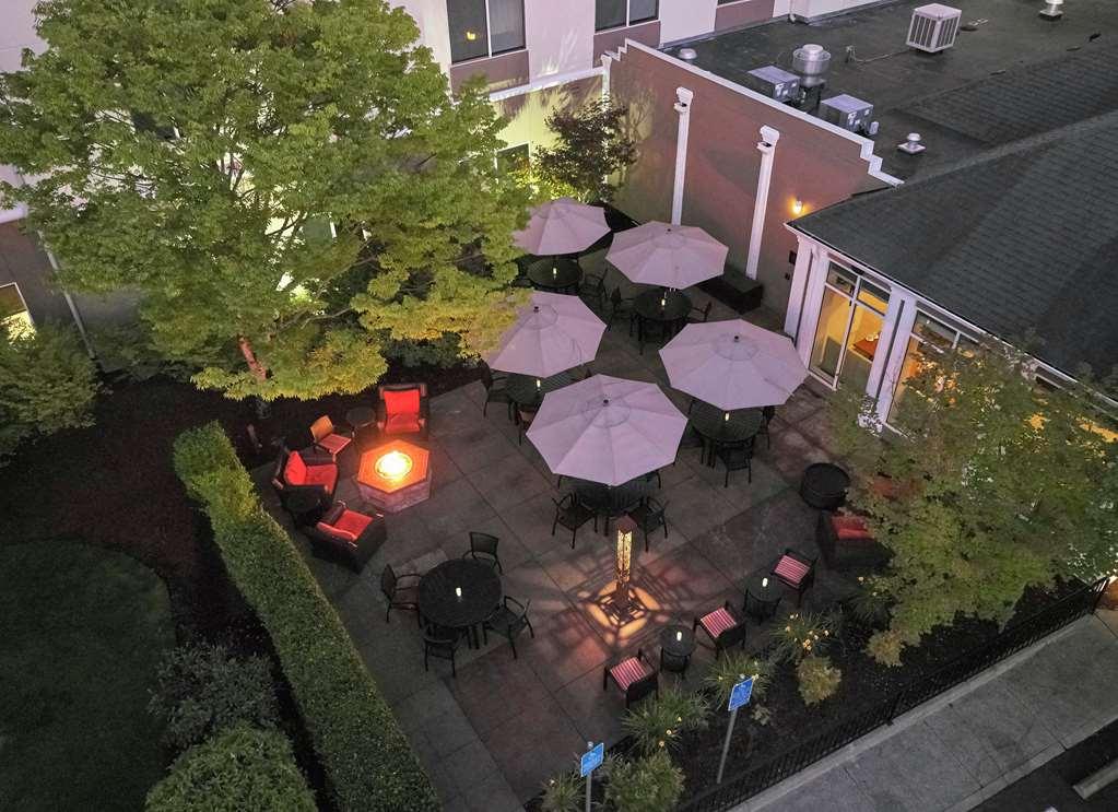 Hilton Garden Inn Portland/Beaverton Ngoại thất bức ảnh
